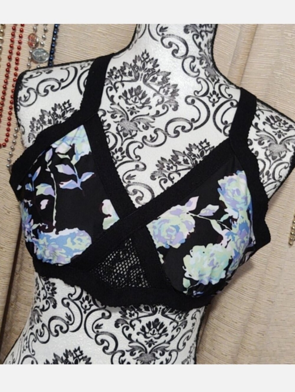 Volcom Black Floral Mesh Sports Bra 16W